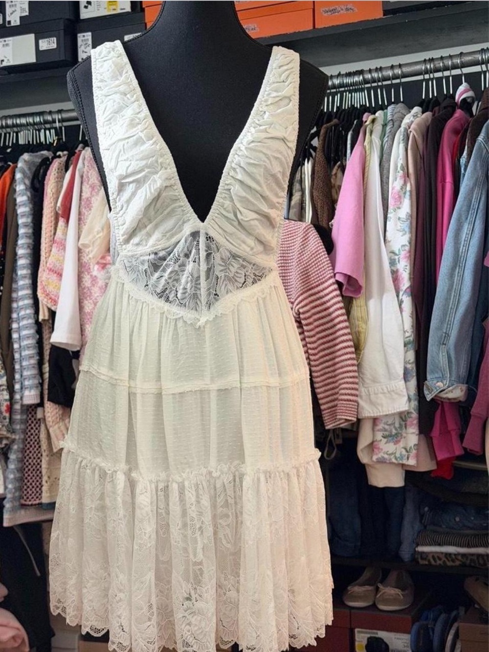 Free People Lace V-Neck Tiered Romper sz S
